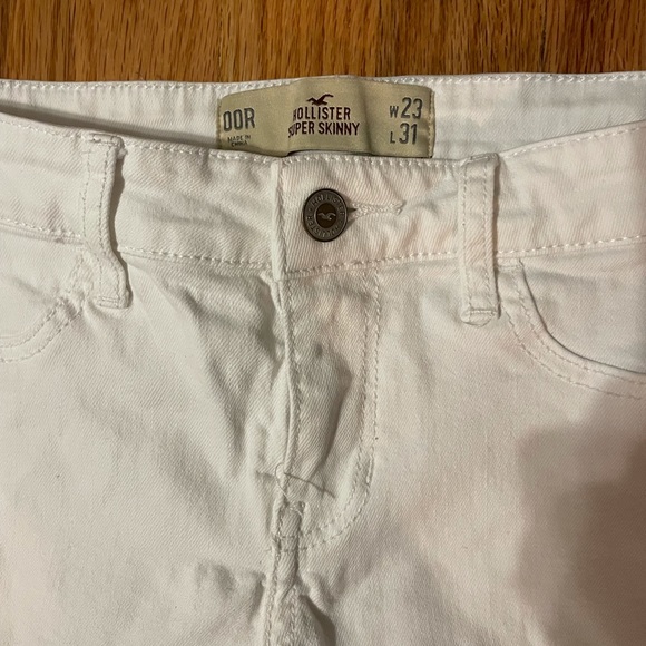 Hollister Women's Skinny Jeans - White - Picture 2 of 3